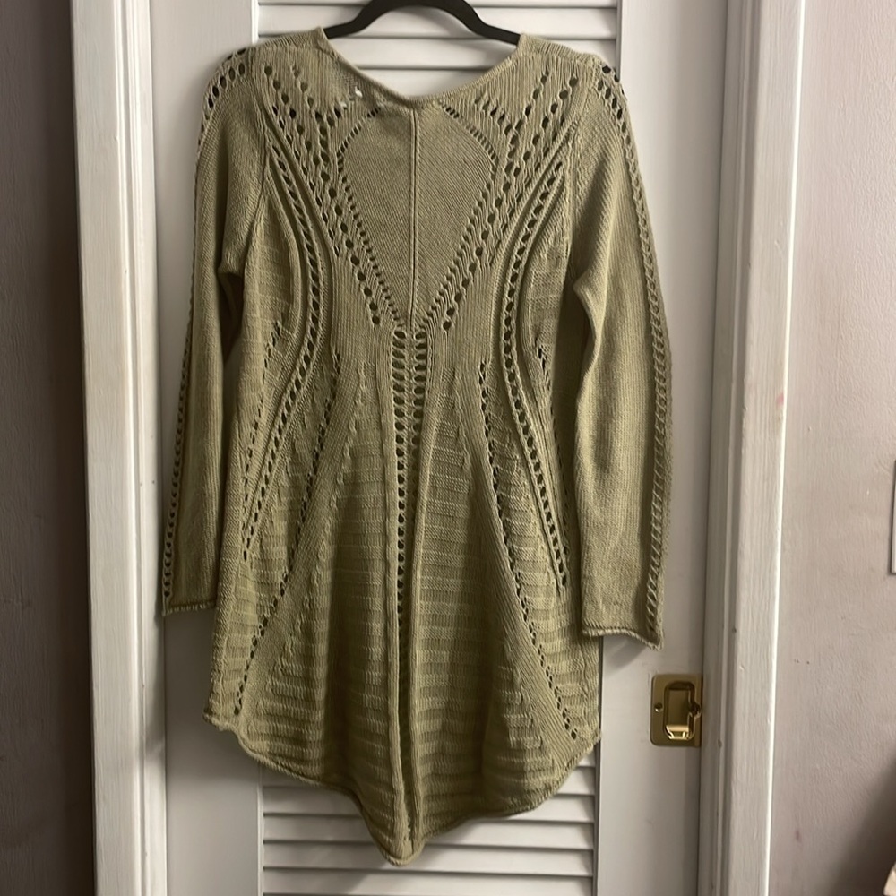 Miilla Intricately Crocheted,Hi-Low A-Line Sweater in Olive Green, Size Small - Picture 5 of 5